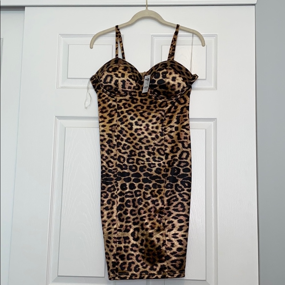 ‼️‼️SALE‼️‼️ NWT Cheetah Mini Dress